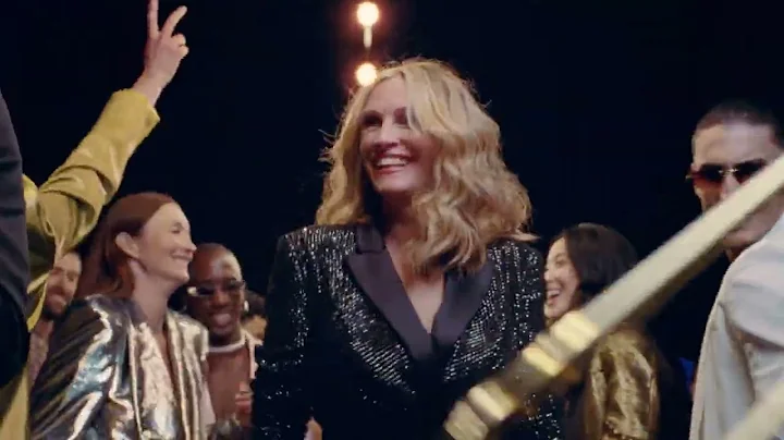 JULIA ROBERTS CELEBRATES LA VIE EST BELLE | LANCME