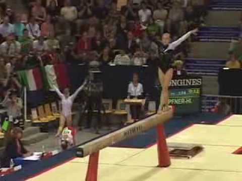 Flashback: Elyse Hopfner-Hibbs makes Canadian history at 2006 world gymnastics championships