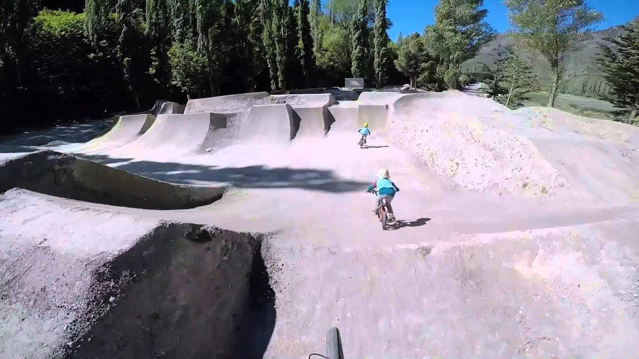 5 Year Old BMX Twins At Gorge Rd