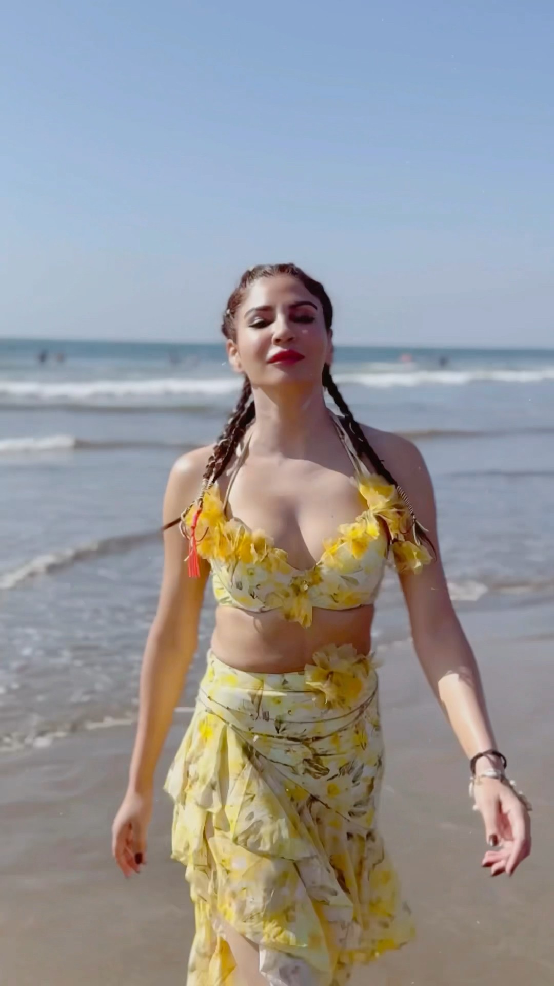 Happy weekend everyone ❤️❤️ #priyankatyagi #shorts #goa #trendingonshorts