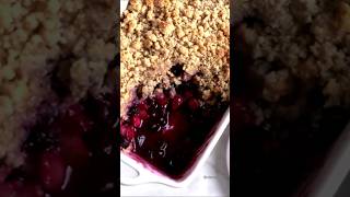 Vegan Blueberry Apple CRUMBLE: Delicious And Nutritious! screenshot 5