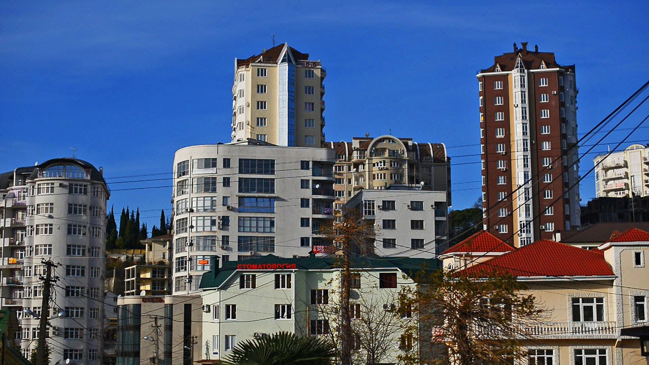 Каменные джунгли города Сочи - YouTube