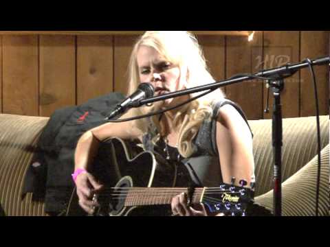 Holly Hicks - When I Die (Accoustic)