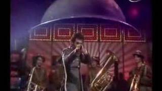 Jona Lewie - Stop The Cavalry chords