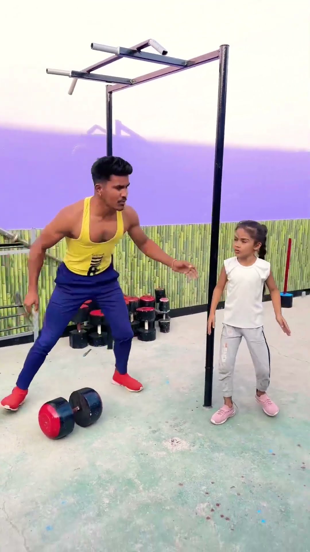 Dumbbell Tod Diya ??? #shortvideo #funny