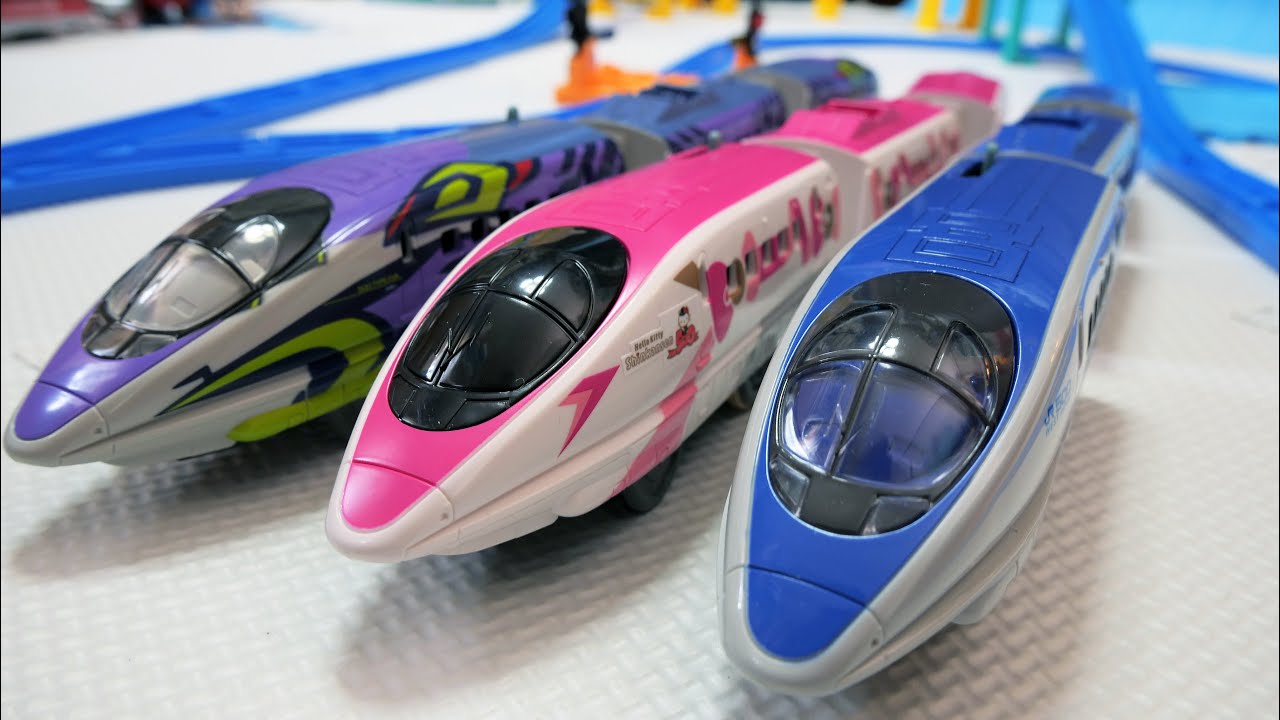 Full of 500 series Shinkansen trains lol I tried running all the