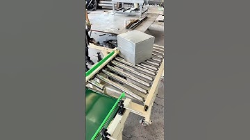 Smart conveyor belt design: parcels turn automatically #manufacturing #technology #machine