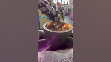 Laser cladding machine is processing a turbine #lasercladding #laser #lasertechnology