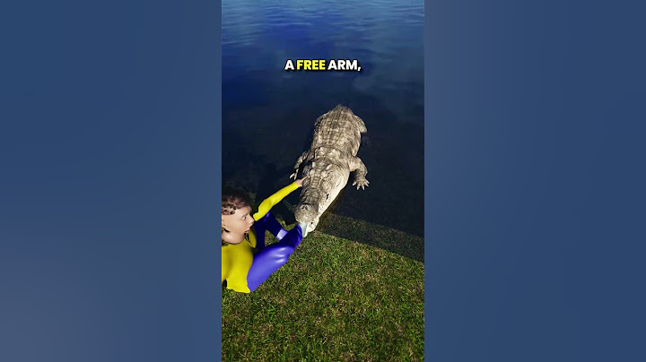 How To Escape An Alligator Death Roll 😨 #viralvideo #ytshorts #amazing