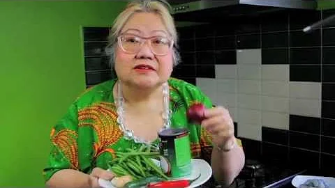 Nancy Lam cooks Prawns and French Beans