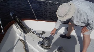 Anchor free fall, learn how to use your capstan clutch