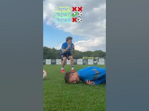 Поймаешь мяч головой? #shorts - YouTube