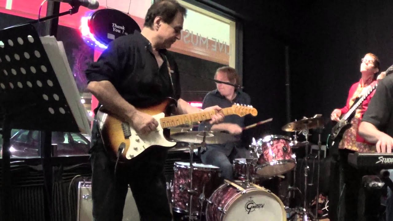 Finders Keepers - John Zias/Dan DeGregory/Anne Van Atta/Lee Bryant - Live At Cuvee 103 on 11/22/2014