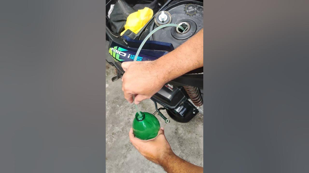 Easy Way To Drain Fuel From Scooter / Motorcycle Tank / Gas Drain Easy