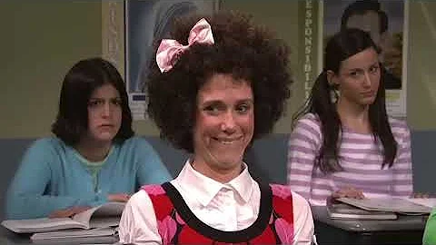 Gilly: Class with Rosario Dawson - SNL