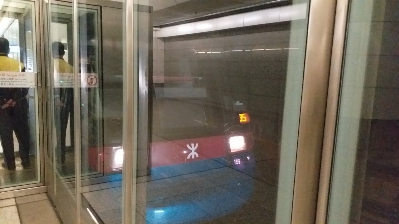 [機鐵仔主題列車+機鐵仔王菀之到站廣播] 港鐵機場快綫 CAF-Train E102/K402 來回青衣至機場行車片段 - YouTube