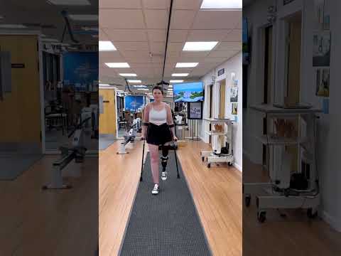Leg Amputee Girls Walking with Crutches #amputee