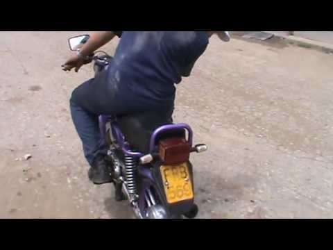 Motorcycle Loading Ramp >> motor en cuba - YouTube Motorcycle Loading Ramp >> motor en cuba - YouTube