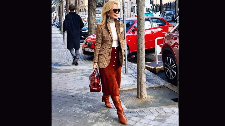 She’s 77 and Dresses Like a True Work of Art