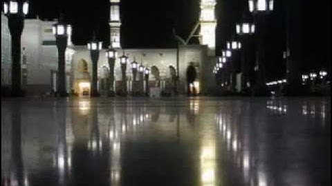 صوت جميل وتلاوة خاشعة للقارئ أحمد عقل 2.flv