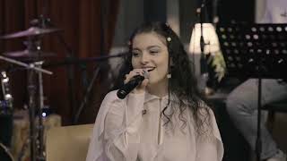 Hande Plak - Bi’ Tek Ben Anlarım - Cover 
