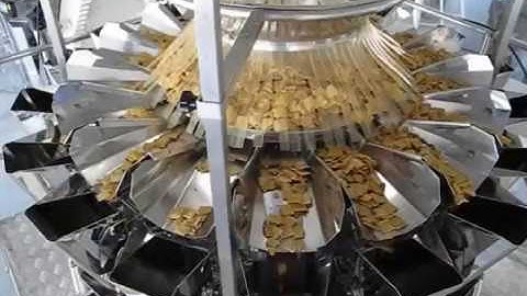High Speed Continuous Motion VFFS machine packing snacks