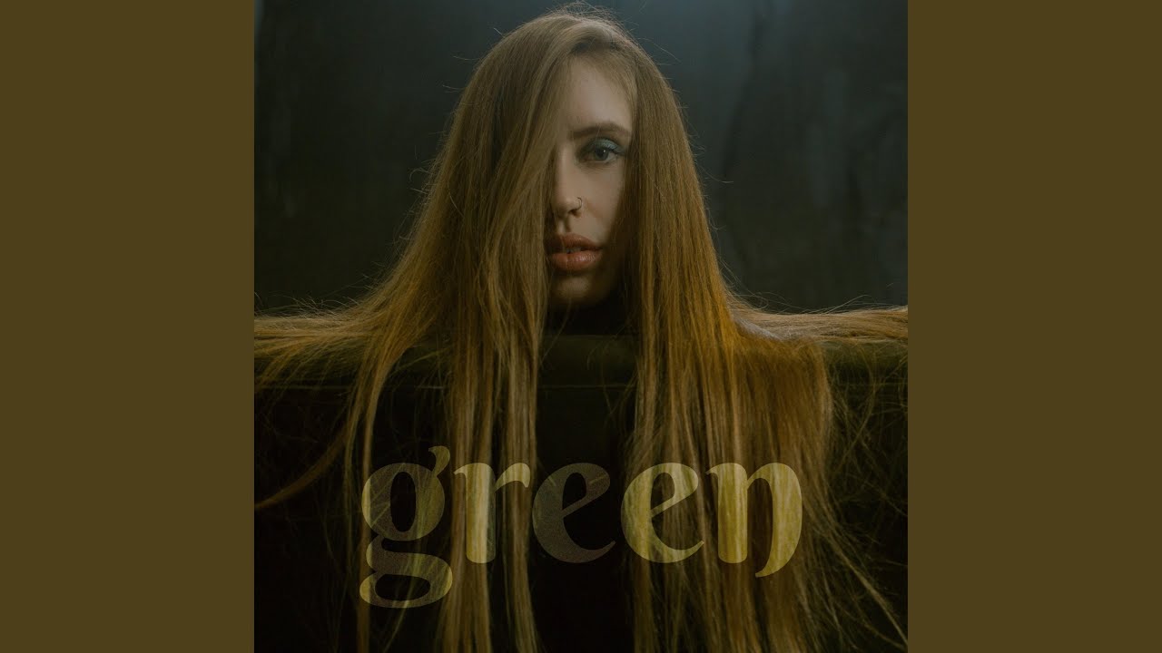 Green auf YouTube ansehen Green auf YouTube ansehen