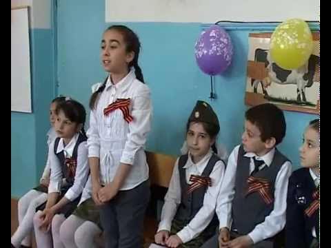 1 школа в огнях. 1 школа в огнях. Мбоу сош 5 даг огни. Город даг огни 2 школа. Дагестанские огни город фото.