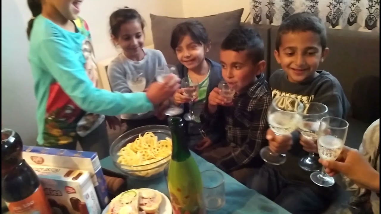 Samkove narodeniny Tuhrina krasnich 10rokov