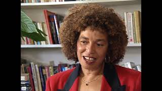 Angela Davis on Cuba, Fidel Castro and the U.S Embargo
Credit to : The Tamiment Library
Angela Davis talks about her experiences in Cuba and her feelings about Fidel Castro. She discusses Cuban Americans and her opposition to the US embargo. Angela Davis on Cuba, Fidel Castro and the U.S Embargo