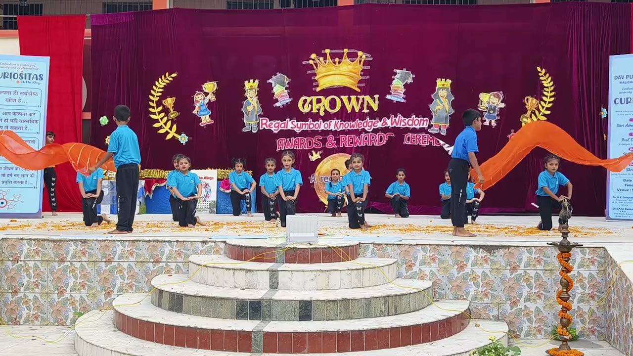 CROWN                                                          #dance#dav#fun#viralvideo#school