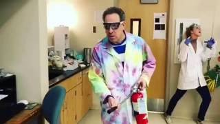 THE MANNEQUIN CHALLENGE-Chemistry lab