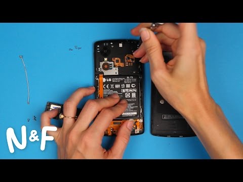 Do You Know What’s Actually Inside Your Phone?