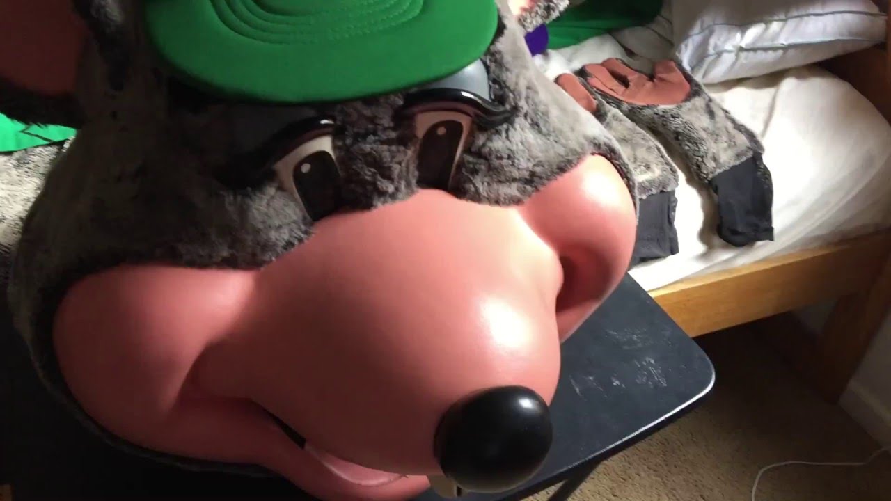 up close with chuck e cheese avenger walkaround costume youtube