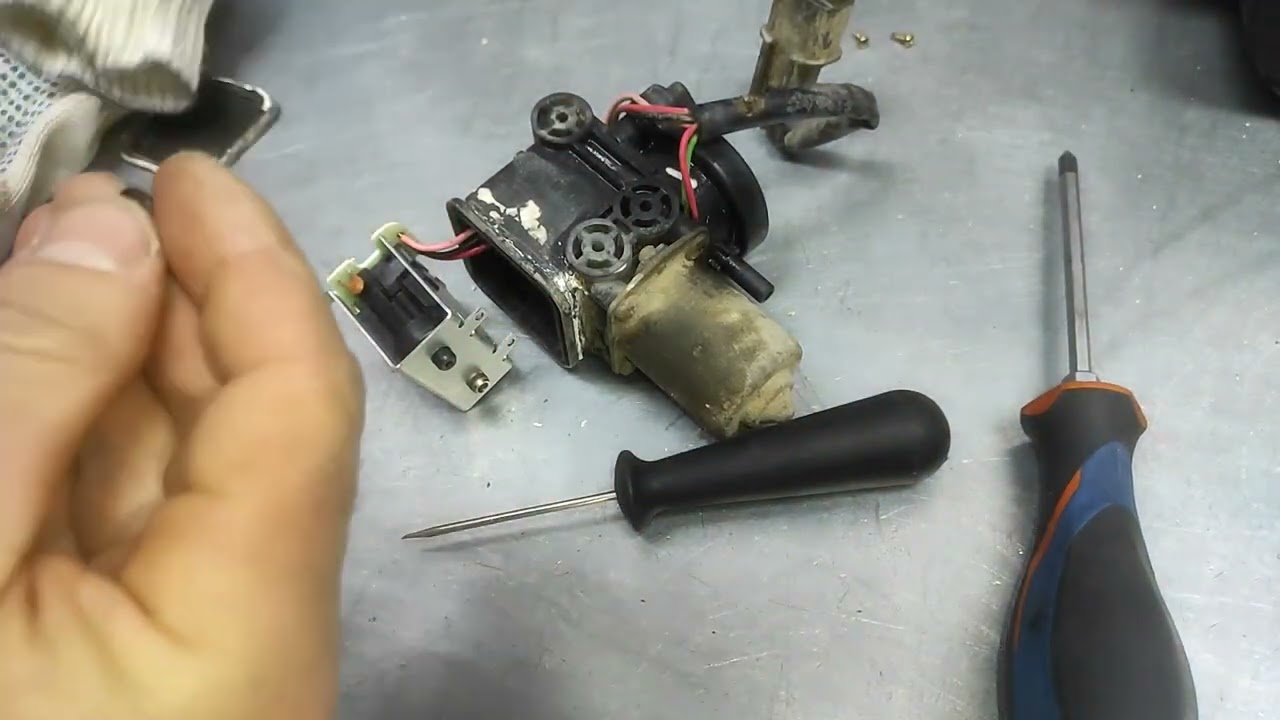 Мигает лампа 4wd на Сузуки гранд Витара 2004г , решение проблемы ...