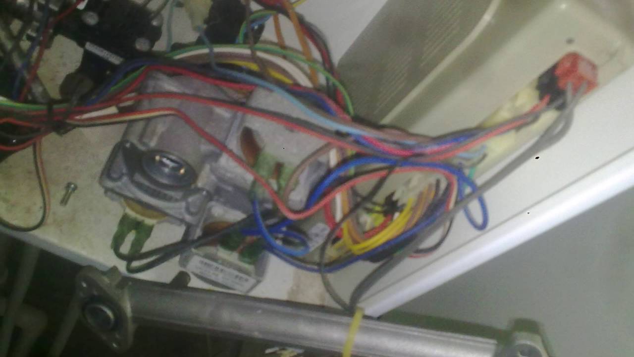 Ремонт котла Navien - YouTube