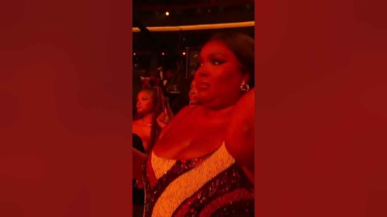 @Lizzo Is Feelin @Latto777 On Stage At The #BETAwards #CulturesBiggestNight