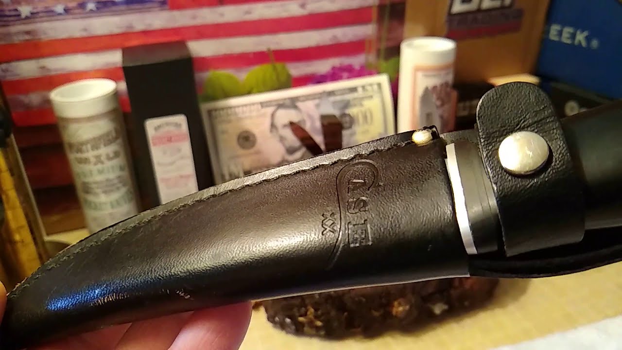 1981 Case XX 223-5 Hunter (fixed blade) - YouTube