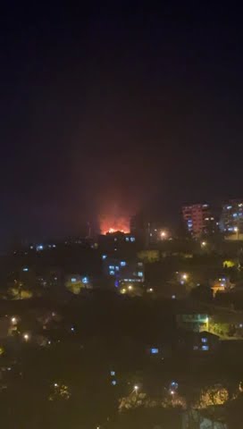 Zonguldak'ta Apartmanda Yangın!  #ZonguldakYangın #Rüzgarlımeşe #İtfaiye #Zonguldak