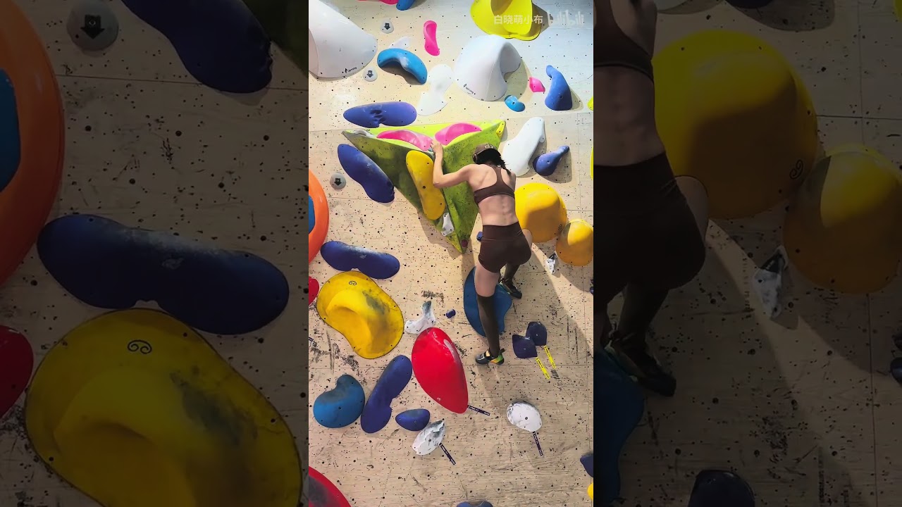 35岁中年少女｜就问你帅不帅就完事了