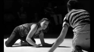 Ein Adler im Rollstuhl - U can't touch this - Trailer