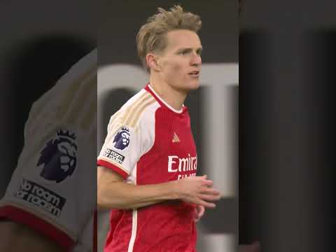 ODEGAARD SCORES FROM INSANE ANGLE! 