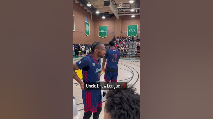 Kyrie making his Drew League debut in LA 🔥 - 天天要闻