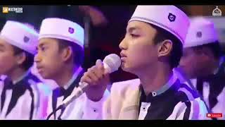 DownloadQomarun - Syubbanul muslimin (official Music video) MP3 MP4 Qomarun - Syubbanul muslimin (official Music video)