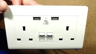 A look inside a (crap) double gang socket with USB outlets.