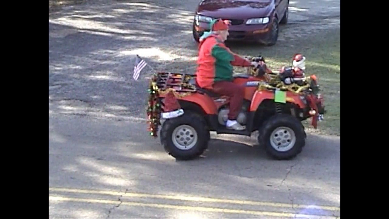 HARRISVILLE CHRISTMAS PARADE 2011 YouTube