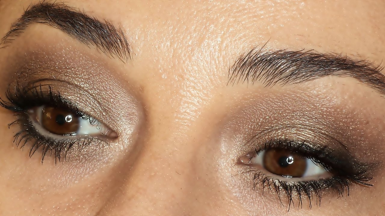 Tutorial Paso a Paso: Maquillaje para Ojos Pequeños