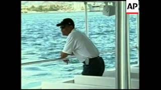 Barack Obama vacations with his family