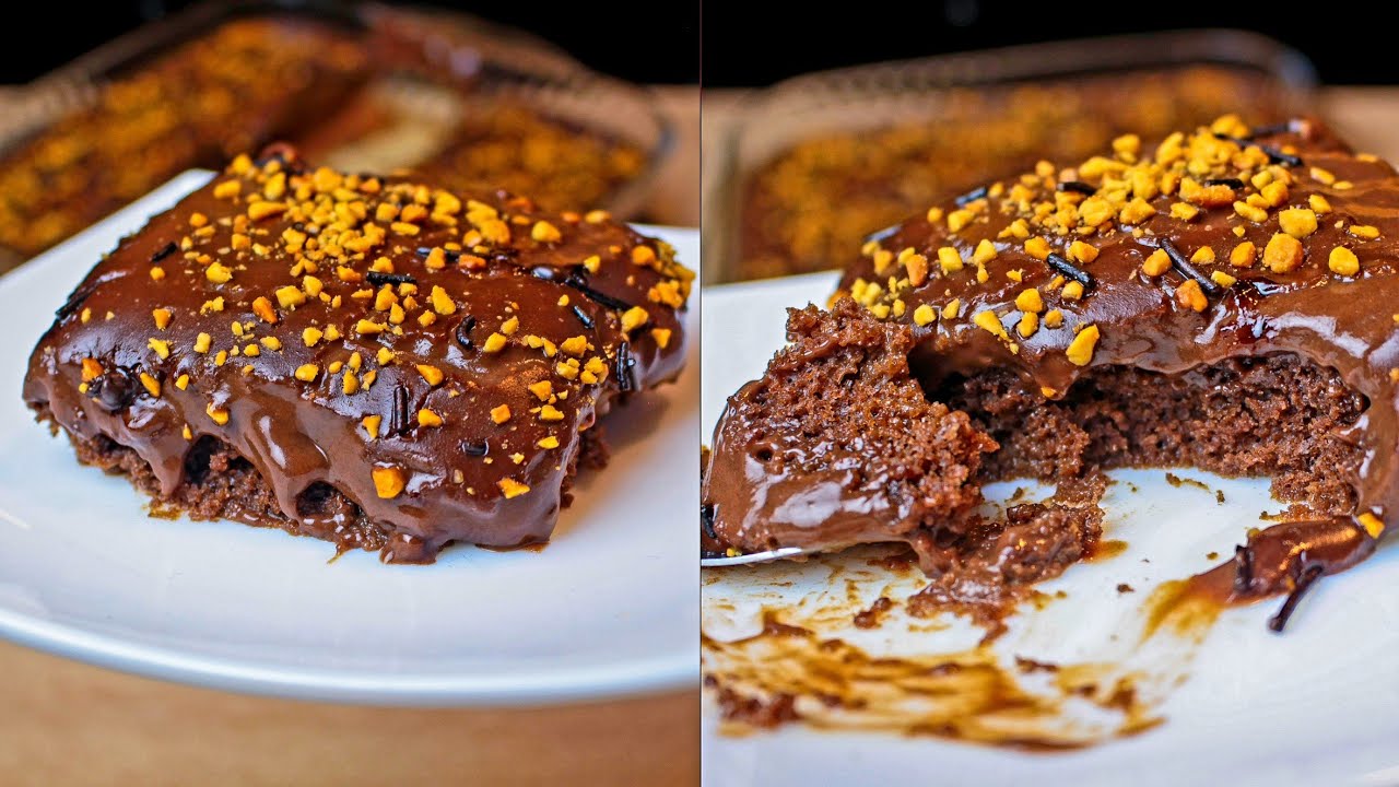 ما تصدقوش كمية البنة تاع هاد الكيكة 😯 كيكة كلها شوكولا 🍫 مشربة خفيفة بكريمة شوكولا و لاااااا ألذ 🤤