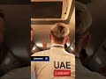 👏 Tadej Pogacar, al borde de las lágrimas de emoción cuando vio a sus compañeros #ciclismo